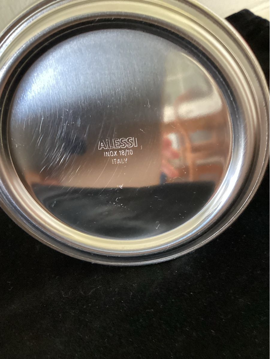 Alessi Set di piatti: Alessi, Salz-Pfefferstreuerset – Usato da Salenstein venduto da Esprit57 2