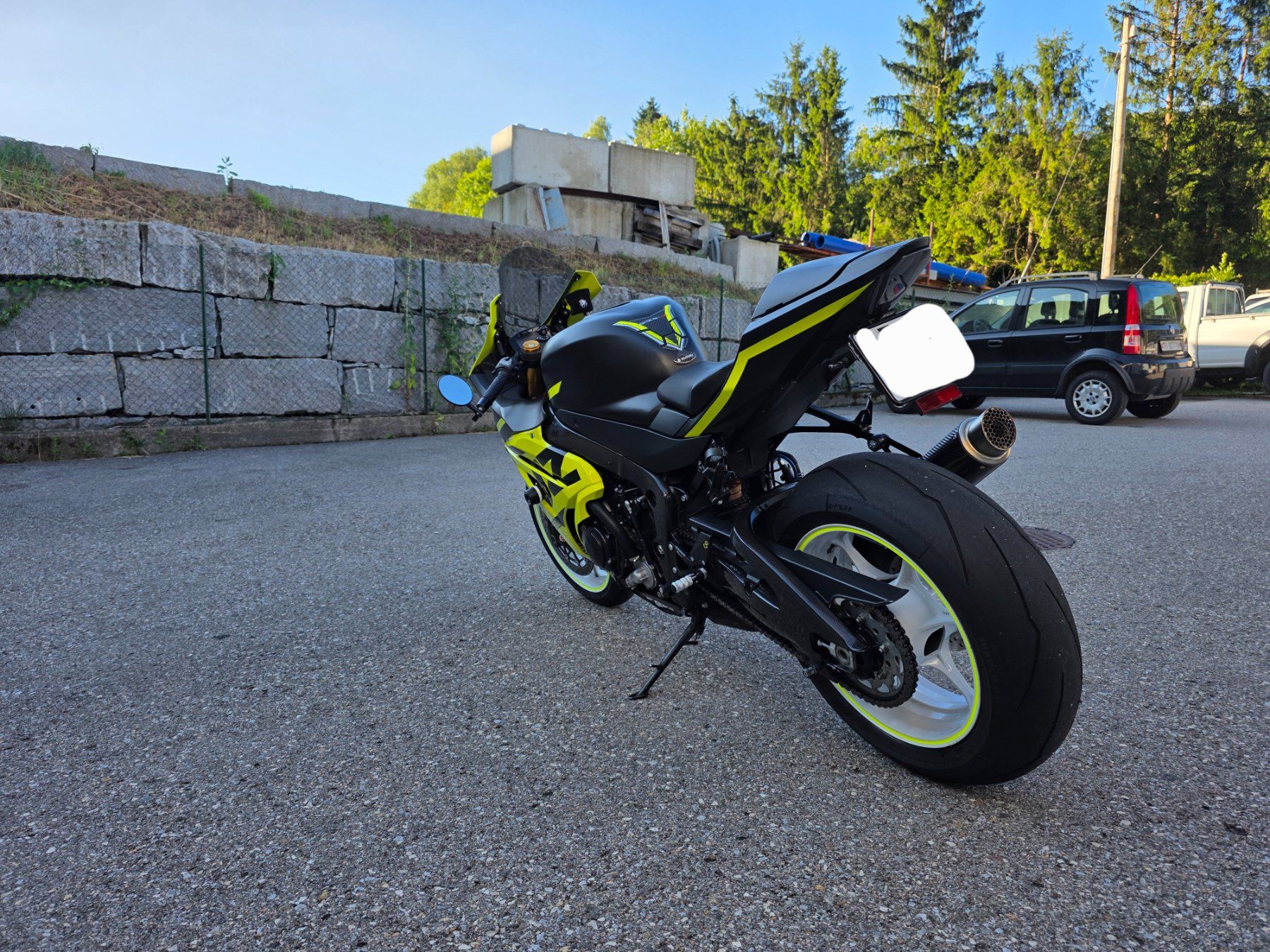 Suzuki Strada: Suzuki Gsx-r 1000 r – Usato da Stabio venduto da Mauri_rr 5