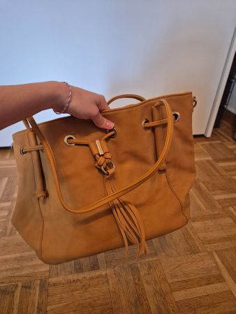 Sac à main d'été jaune moutarde - parfait pour la saison!