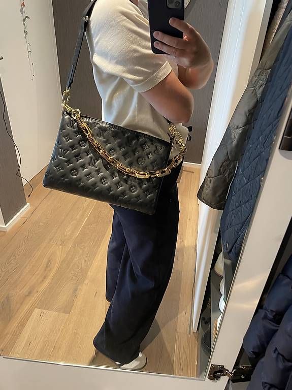 Borse da donna: Louis Vuitton Coussin MM Noir  – Usato da Unterägeri venduto da mar_96hk 2