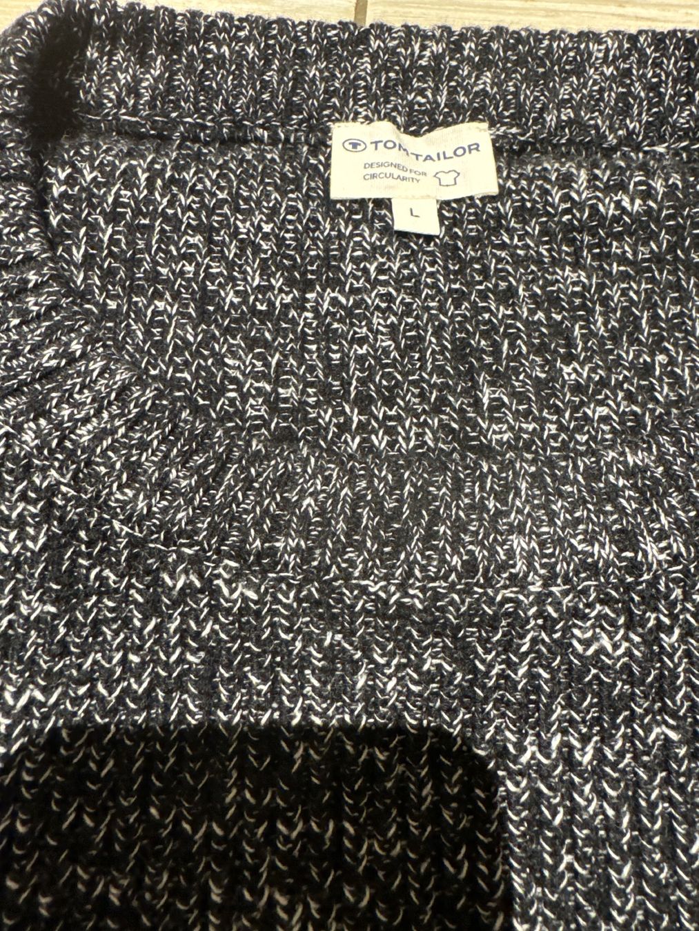 Tom Tailor Maglioni & Felpe: Tom Tailor Damenpullover Gr. L, schwarz-weiss, meliert – Usato da Gelterkinden venduto da Biene8 1
