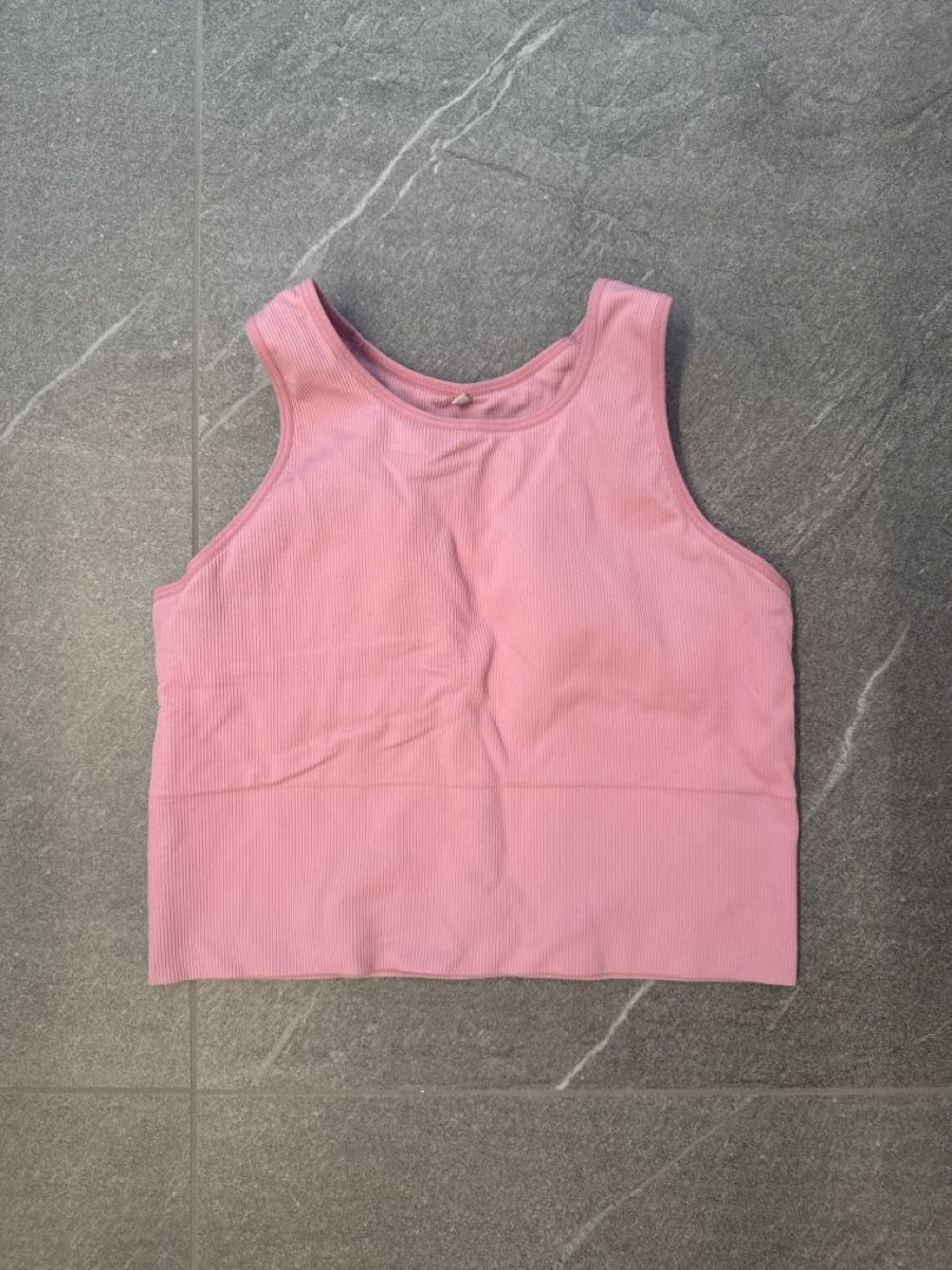 H&M Tops: Top size M – Gebraucht aus Porza von kaj_d5q7