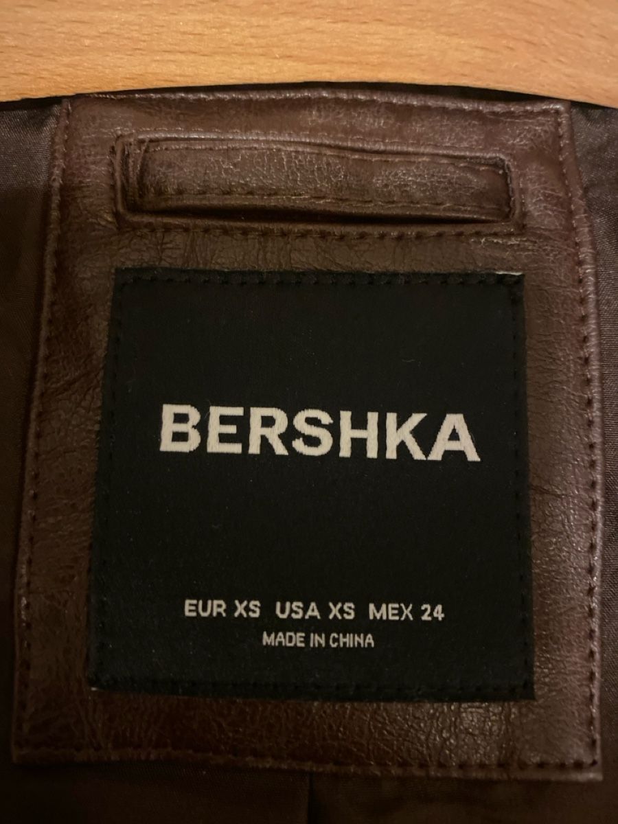 Bershka Giacche: Kunstlederjacke Bershka – Nuovo (secondo la descrizione) da St. Gallen venduto da mic_6zq2 2