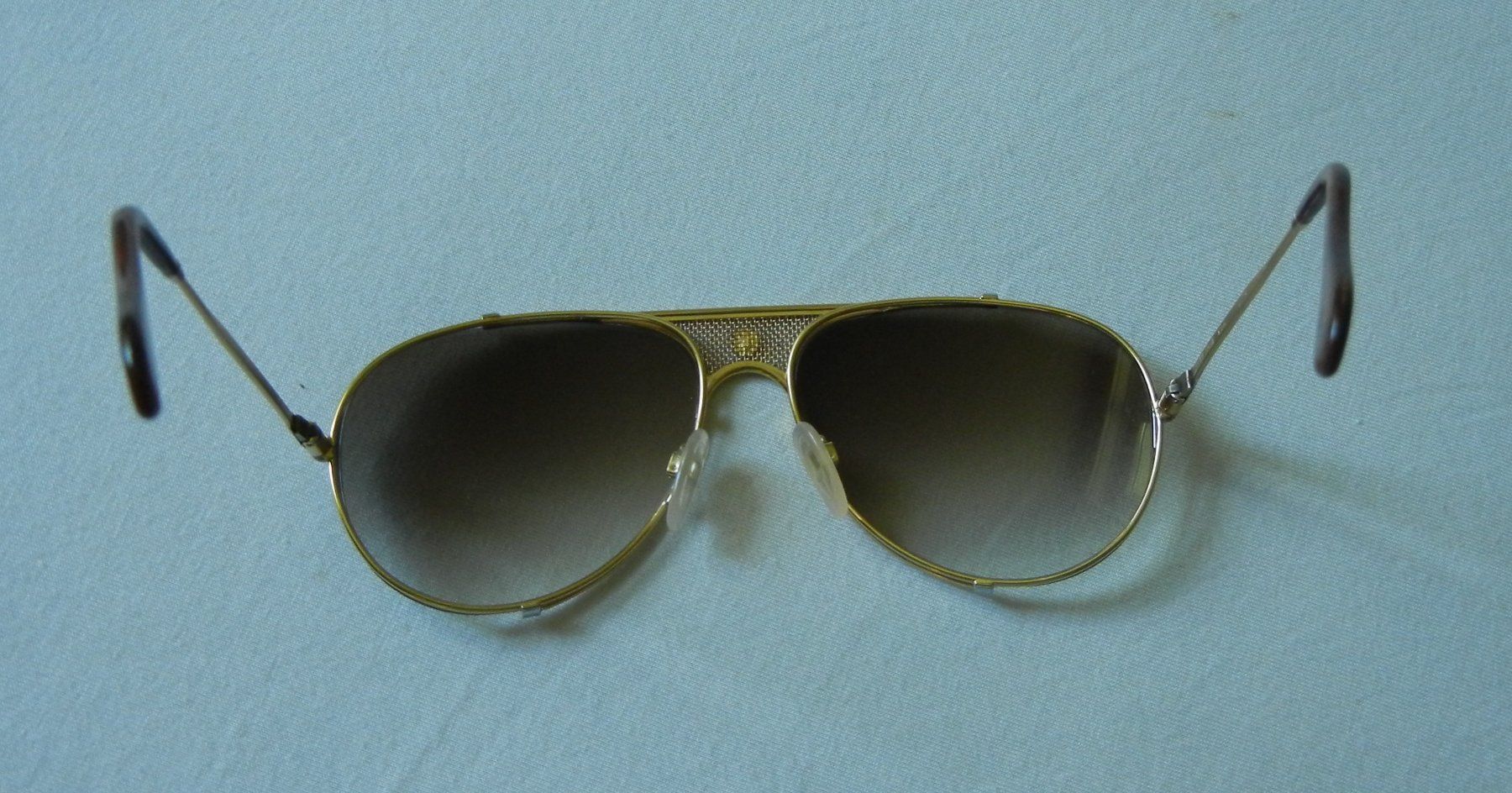 Occhiali & Lenti: PILOTENBRILLE Goldfarben SONNENBRILLE – Usato da Bern venduto da Mekongbeach 5