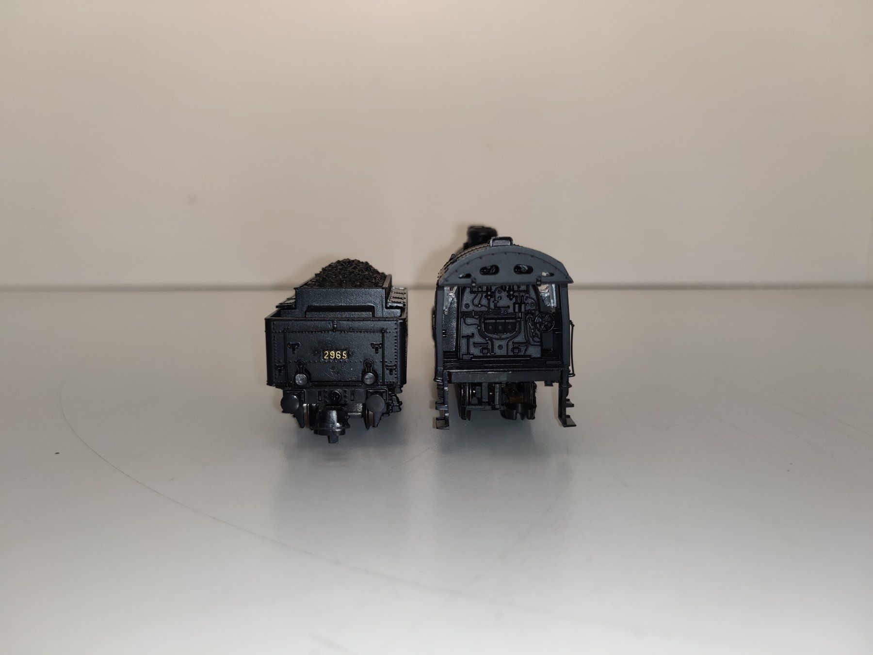 Roco Modellini di ferrovie: Roco 04111A Dampflok C 5/6 Elefant SBB CFF FFS Analog DC EVP – Usato da Basel venduto da mhmarken 5