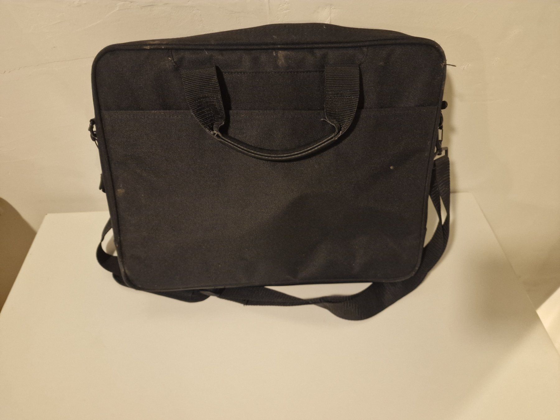 Borse: Schwarze Laptoptasche / Notebooktasche - Top Zustand! – Usato da Zürich venduto da 4kids 1