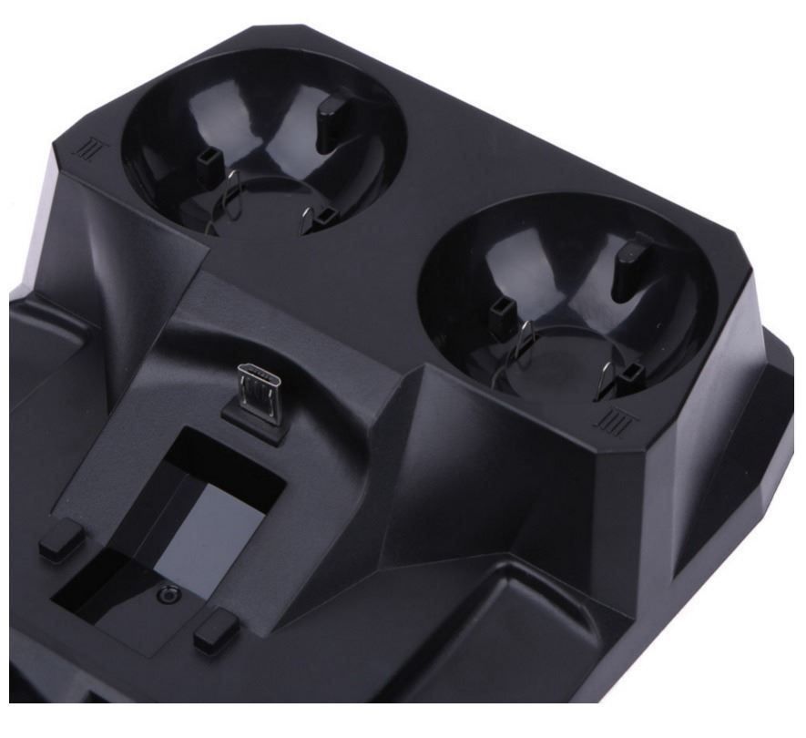 Controller: Ps4 4 in 1 Schnellladegerät Ladestation – Nuovo e nell'imballaggio originale da Unterägeri venduto da RmOnline 2