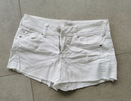 Short blanc taille 36