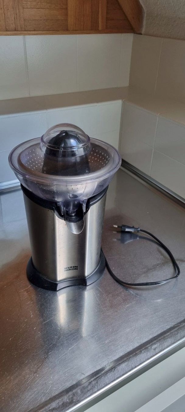 Appareils de cuisine: KUHN RIKON ENTSAFTER – D'occasion à Derendingen par Rider3