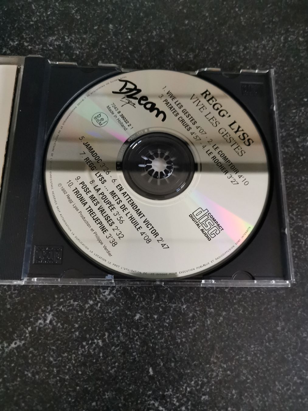 CD: REGG'LYSS VIVE LES GESTES – Usato da Genève venduto da abba74 3