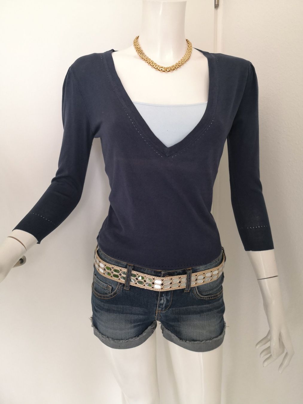 Mango Pullover & Sweatshirts: 🤩2 STK: MANGO STRICK-PULLOVER DUNKELBLAU SEIDE & TOP BLAU – Gebraucht aus Olten von Naja-Twins-Twins 3
