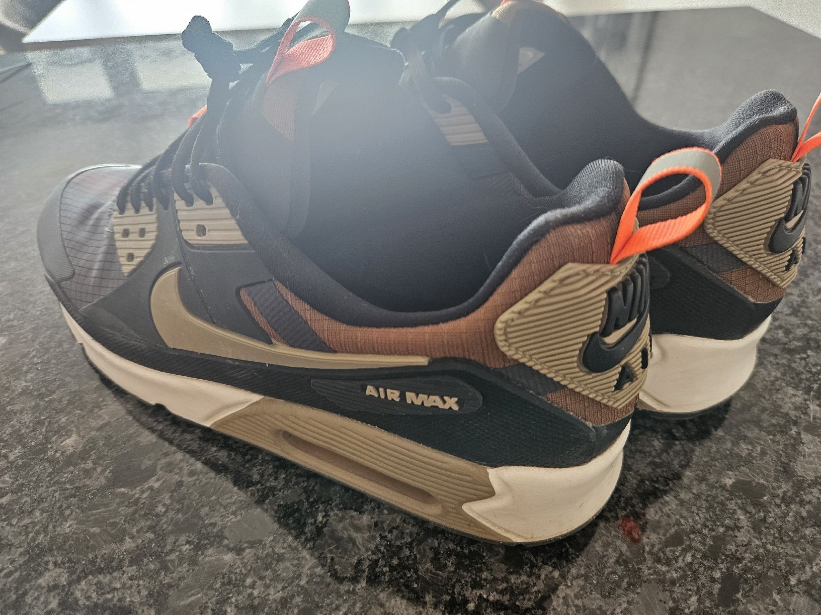 Nike Herrenschuhe: Nike AirMax 90 Drift – Neu (gemäss Beschreibung) aus Luzern von Leinad6 2