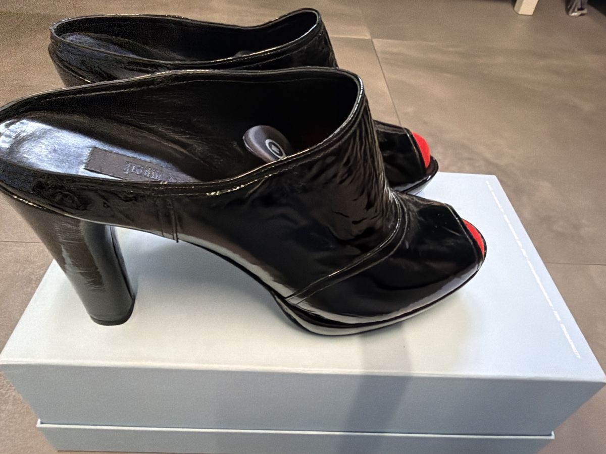 Scarpe da donna: Schuhe Damen 40 schwarz  – Nuovo (secondo la descrizione) da Däniken SO venduto da NBdesign