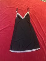 Schlafkleid schwarz Spitze Grösse L neuwertig