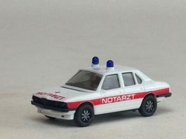 VE1- Herpa BMW 528 i Notarzt