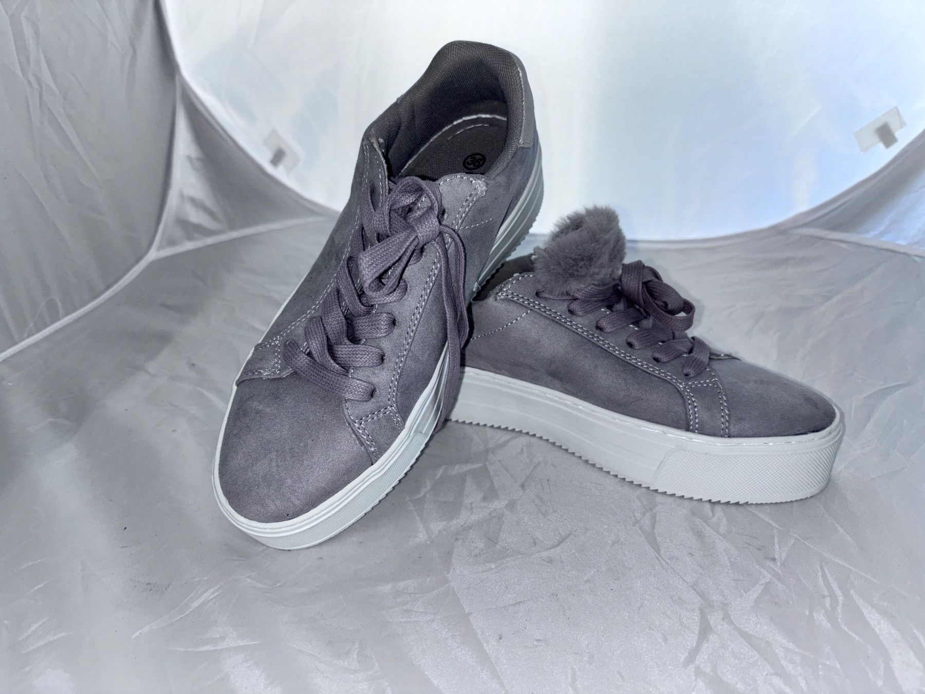 Scarpe da donna: Neu, Damen Schuhe – Nuovo (secondo la descrizione) da uster venduto da Torete