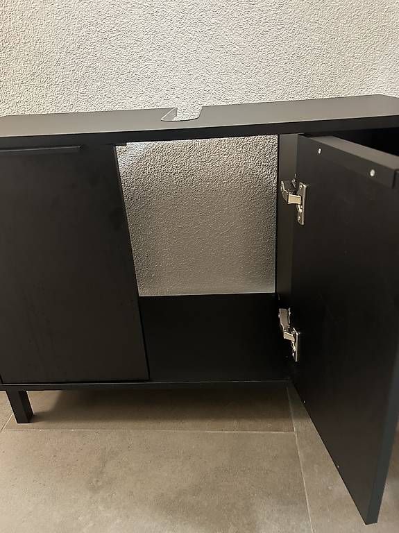 Mobili per bagno: Badezimmer Unterschrank – Usato da Birmensdorf ZH venduto da gigimaya 3