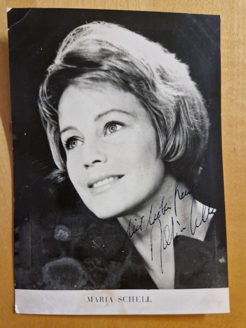 Autogramme: Maria Schell, Original Autogramm auf Postkarte in s/w – Gebraucht aus Salmsach von aacs65
