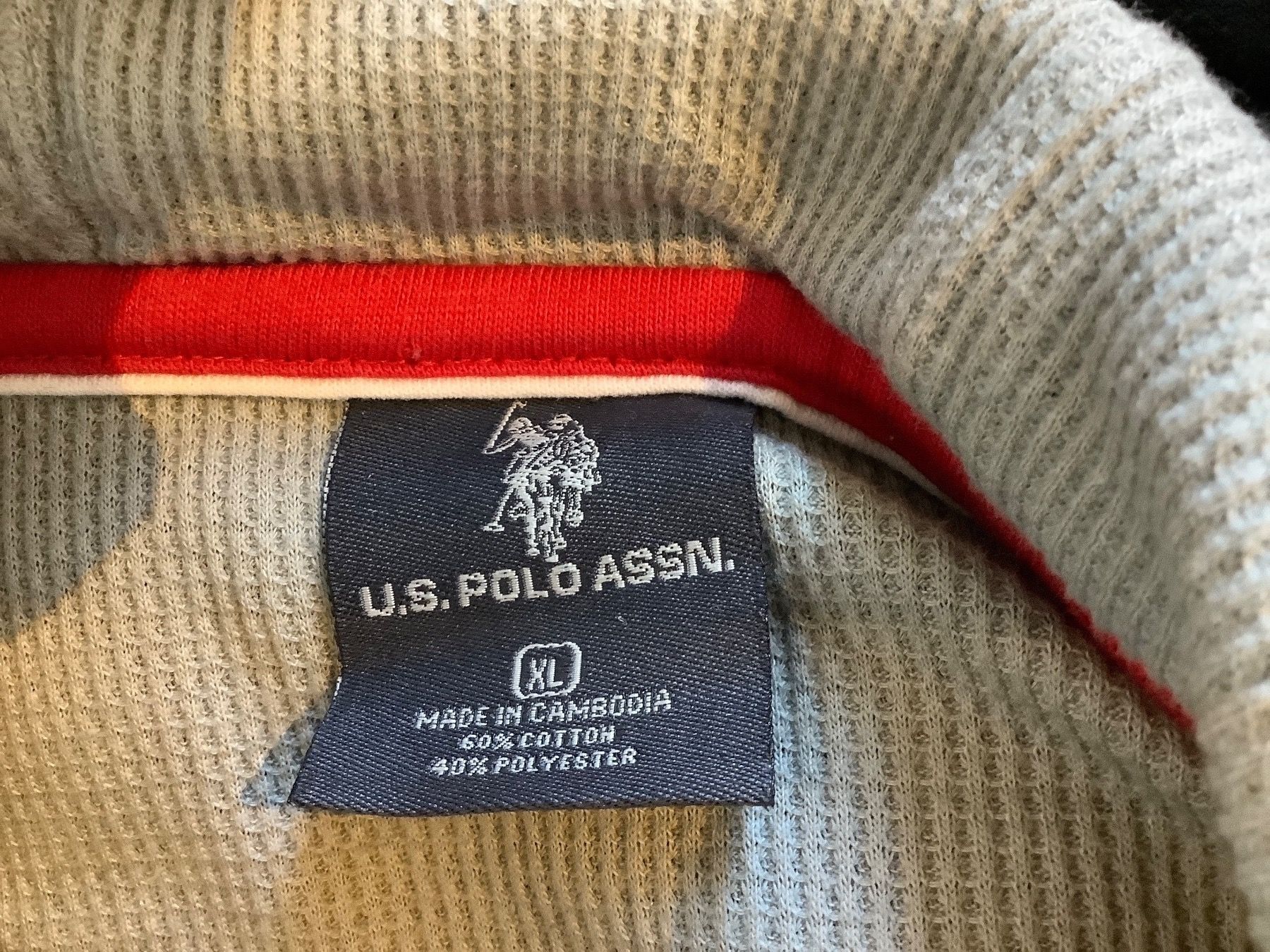 Pullover & Sweatshirts: Hoodie Herren – Gebraucht aus Triesen von Boston5 2
