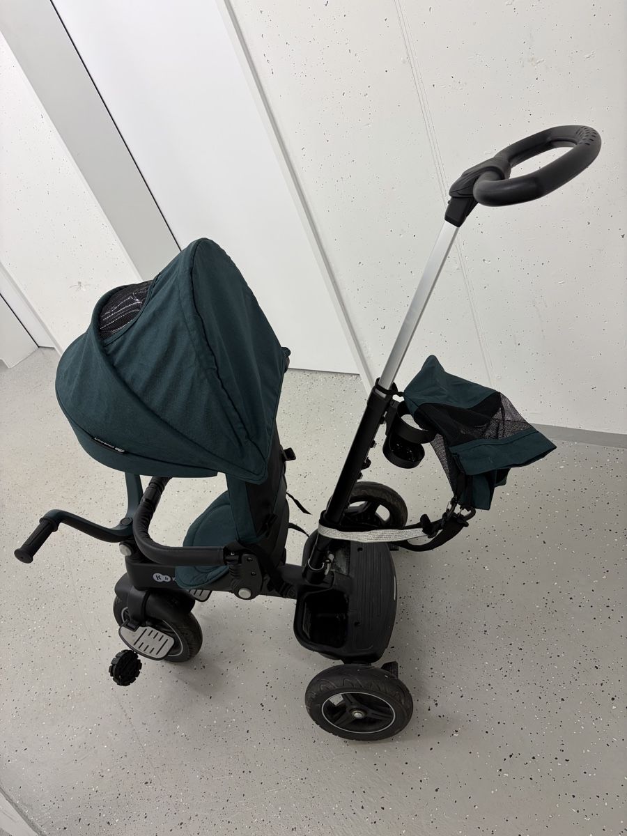 Kinderkraft Véhicules pour enfants: Kindercraft Dreirad mit Schiebestange und Sonnendach – D'occasion à Meggen par Manoles 1