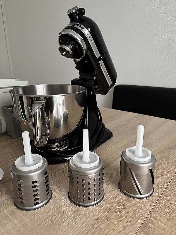 Elettrodomestici da cucina: KitchenAid ARTISAN  Black  – Usato da Embrach venduto da Lile2 1