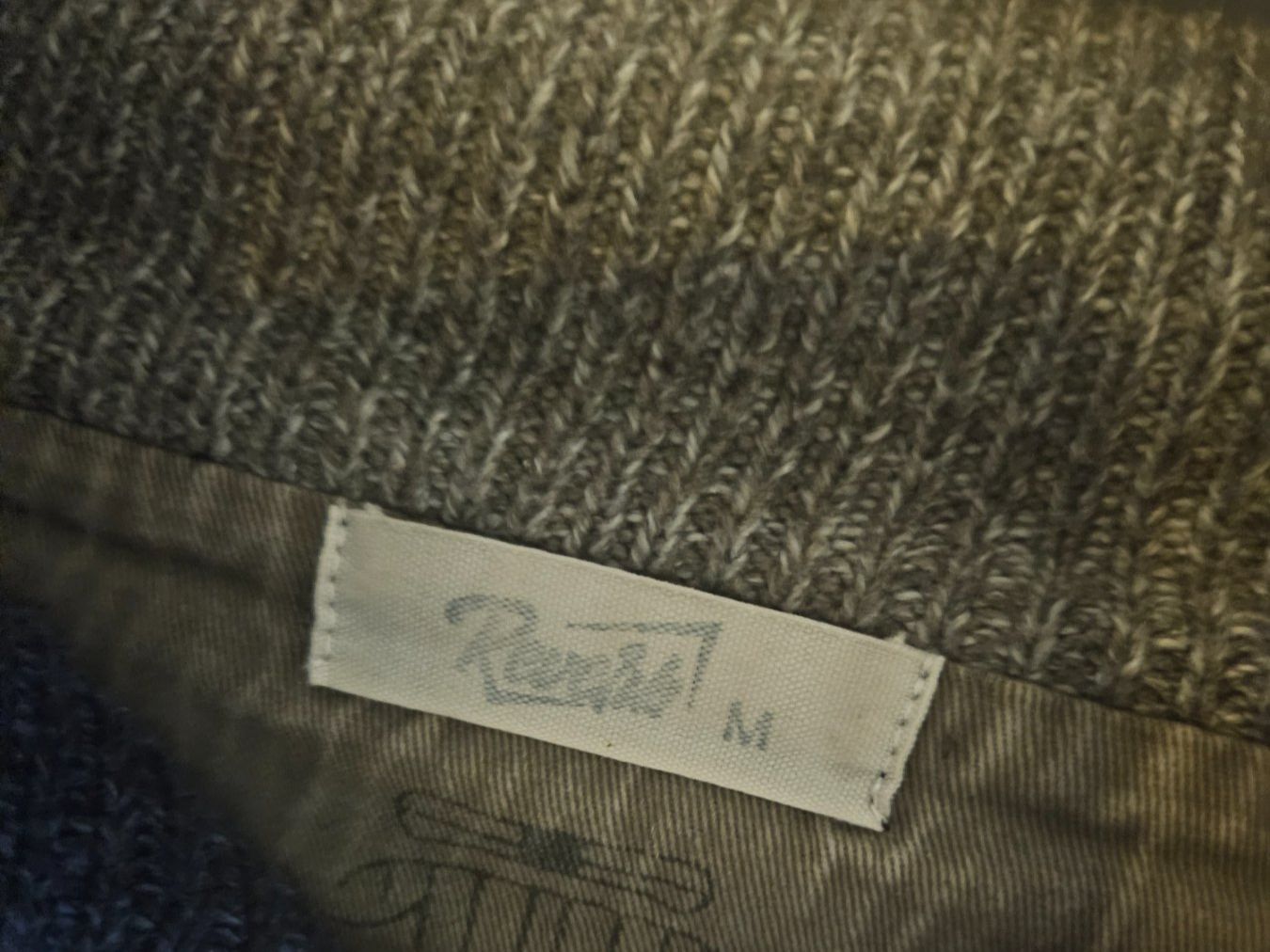 Maglioni & Felpe: Herrenpullover Gr. M dunkelblau Zipper – Usato da Luzern venduto da Belethors_GenGoods 1
