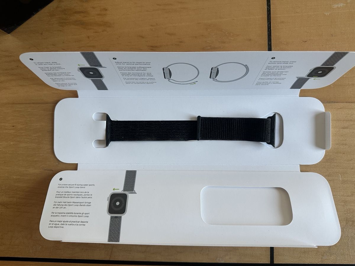 Apple Smartwatch: Apple Watch Series 4 Nike Edition - Gebraucht – Usato da Luzern venduto da gabrlstapler 4