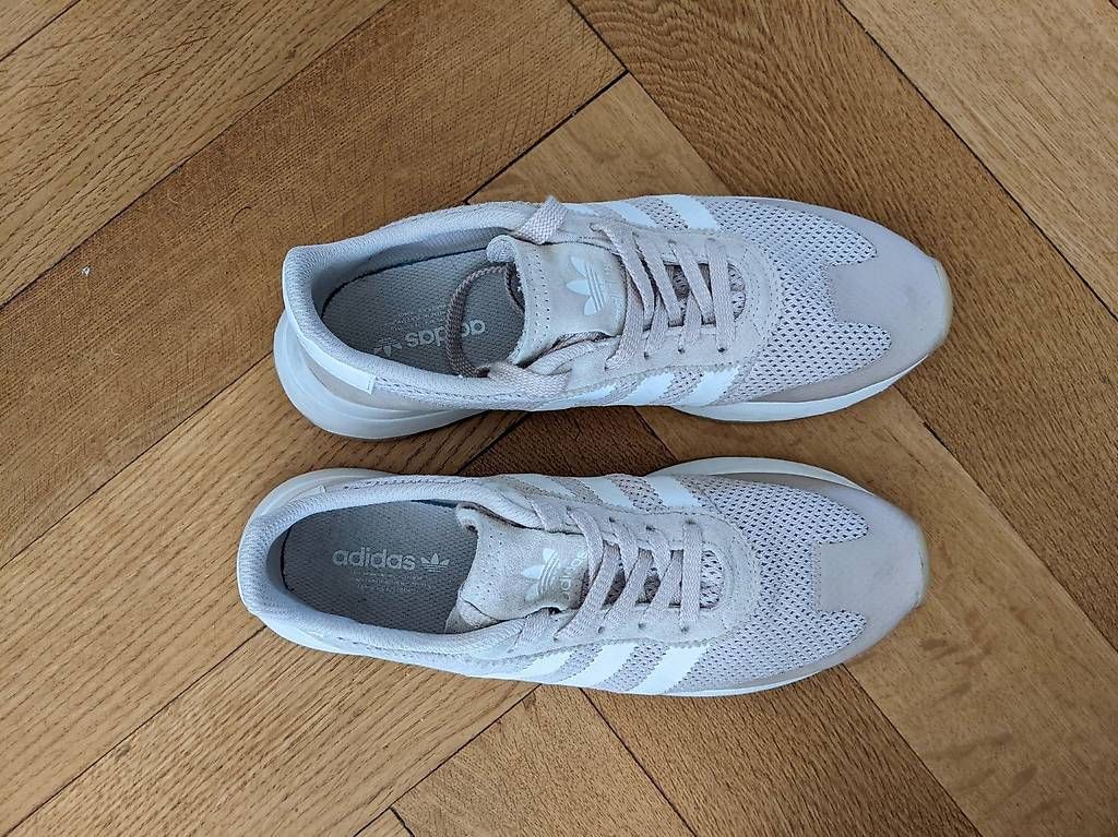 Scarpe da uomo: Adidas Sneakers, Gr. 42,5 – Nuovo e nell'imballaggio originale da Basel venduto da Phillip_G 3