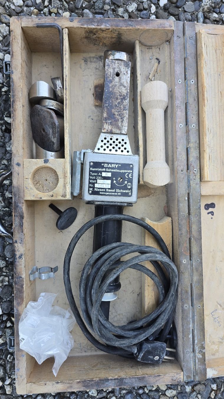 Geberit Tous les outils: Machine réparation geberit  – D'occasion à Vionnaz par maurprev73