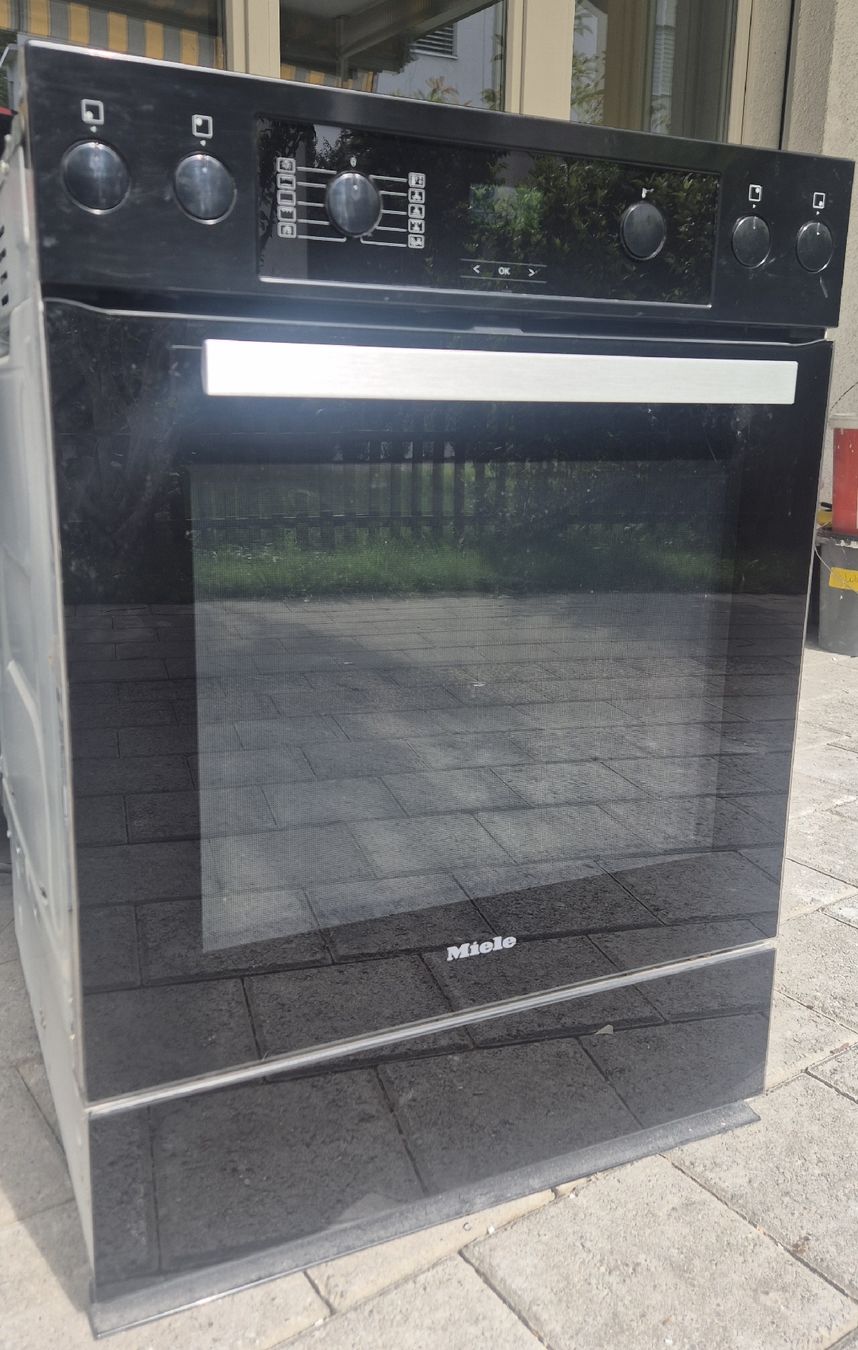 Herde: Miele Herd & Backofen – Gebraucht aus wetzikon von MironS 1