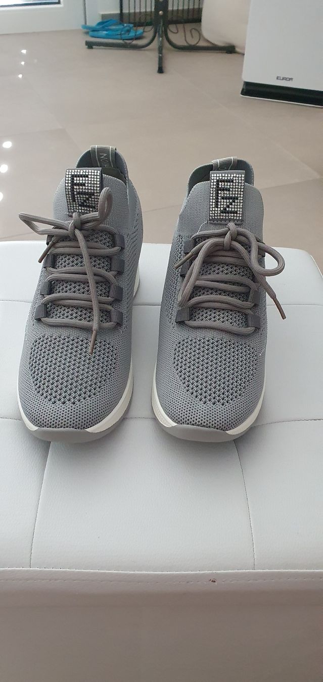Damenschuhe: Baskets compensées Neuves – Neu (gemäss Beschreibung) aus Gland von ozl_y9tq