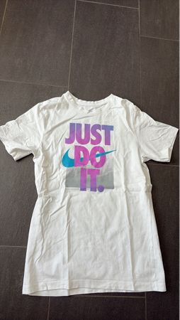 Nike T-Shirt Weiss Gr. S Just Do It" Logo Sommer 2024