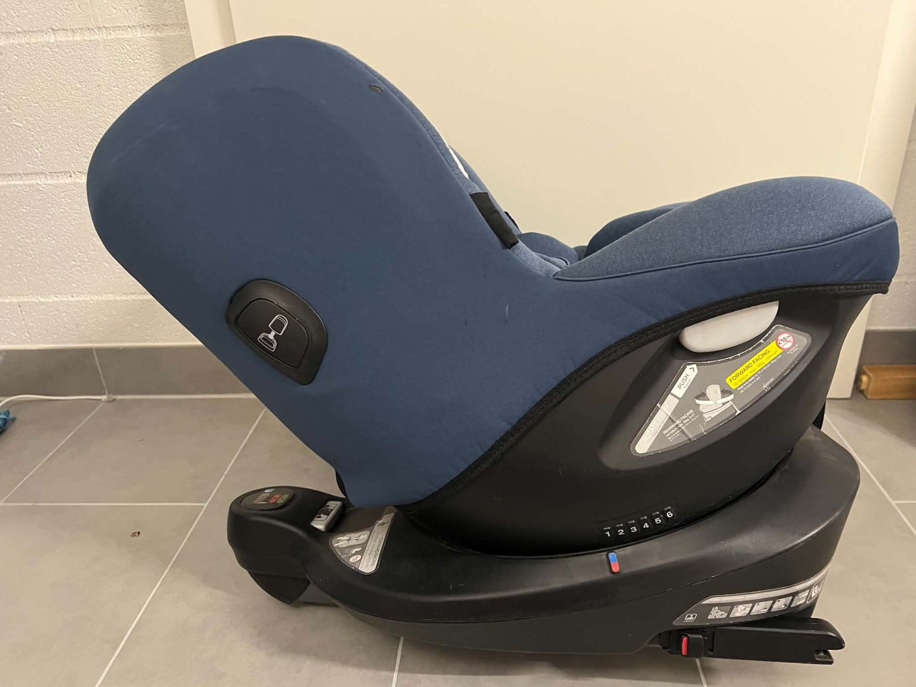 Joie Seggiolini per auto: Joie i-Spin 360 R – Usato da Le Vaud venduto da No-Nick-Name 4