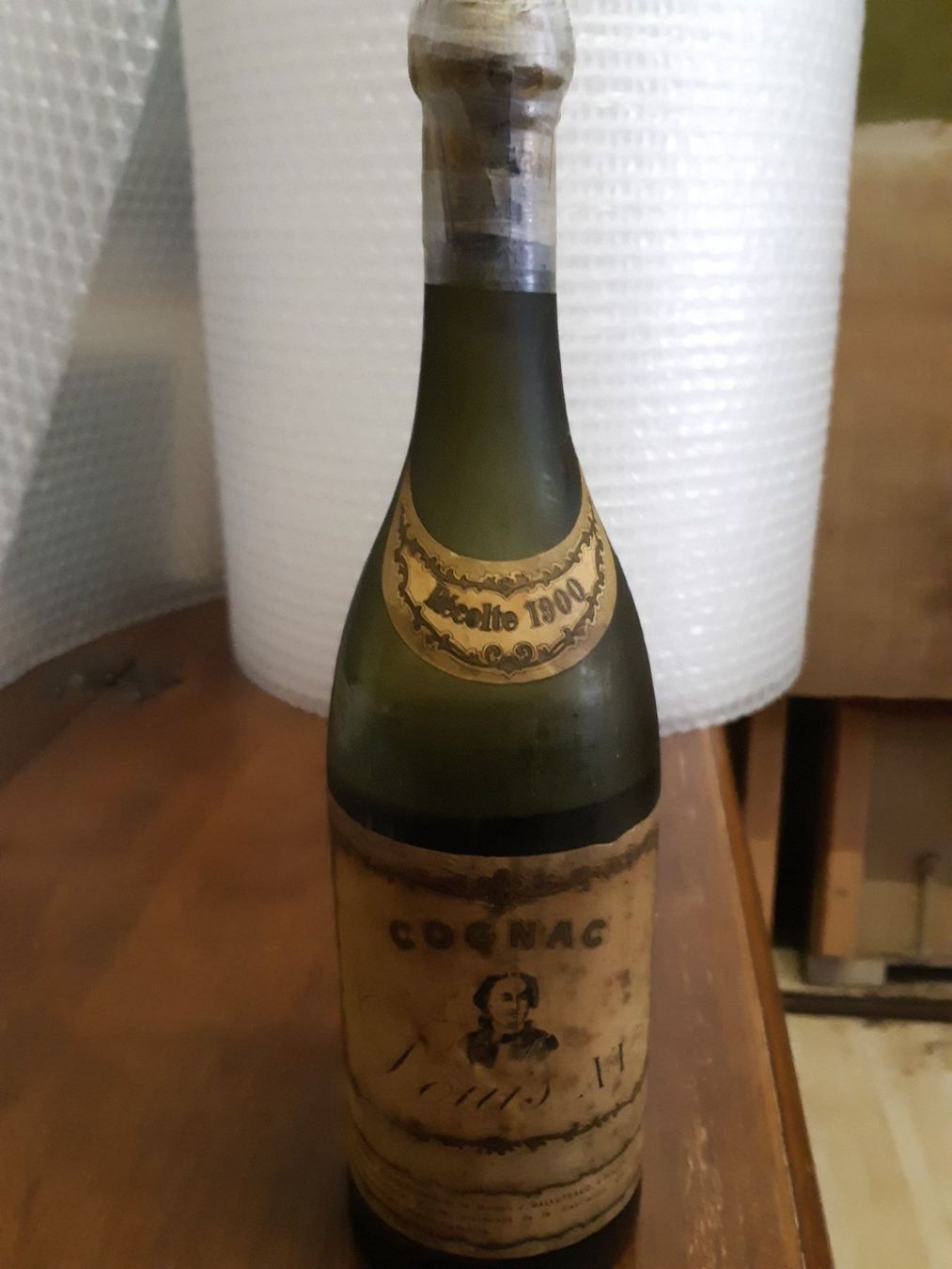 Bevande alcoliche: Cognac Napoleon 1900 – Usato da Grindelwald venduto da carro5