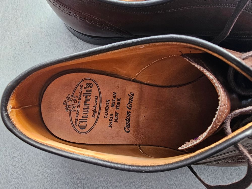 prix chaussure church