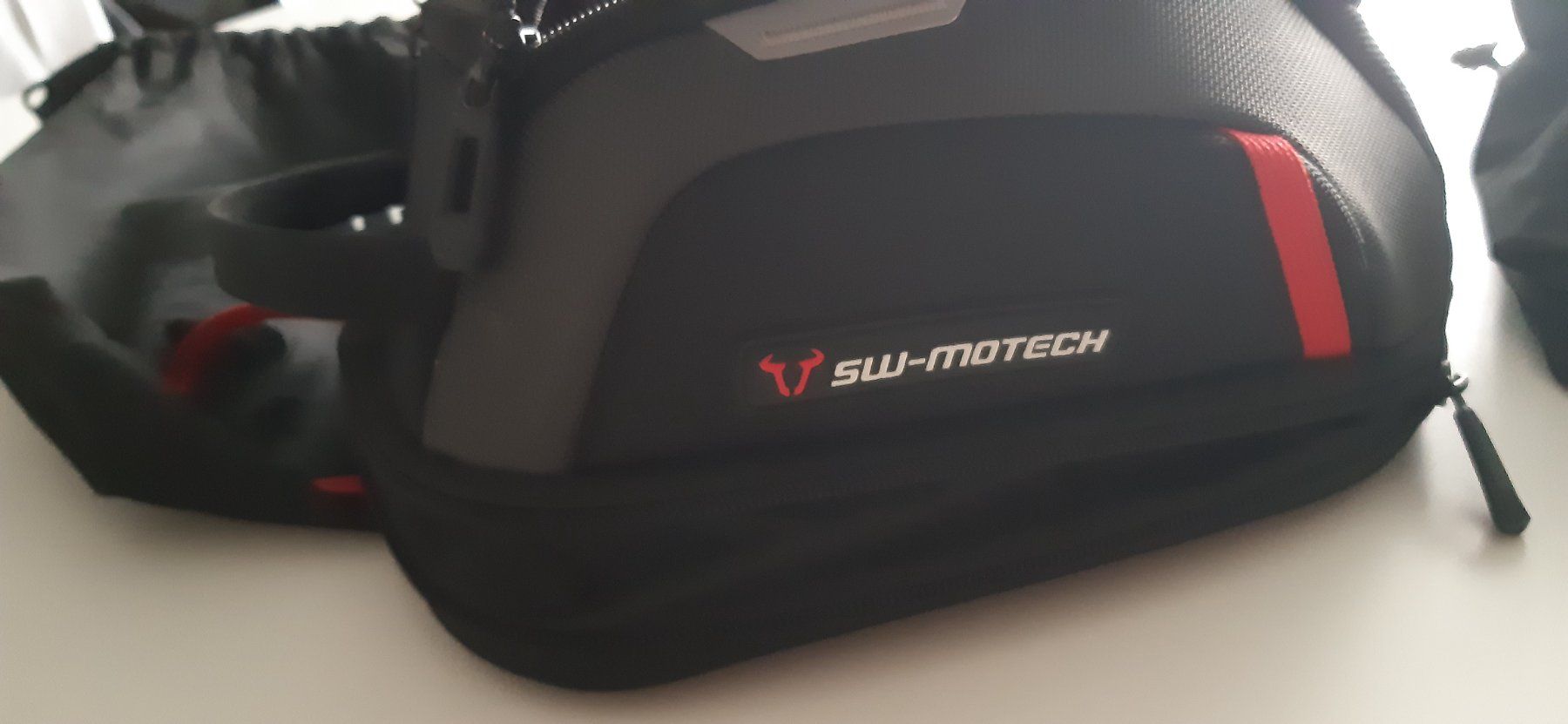 SW-Motech Borse: SW Motech PRO Micro Tankrucksack – Usato da Nussbaumen AG venduto da andrasbandi 3