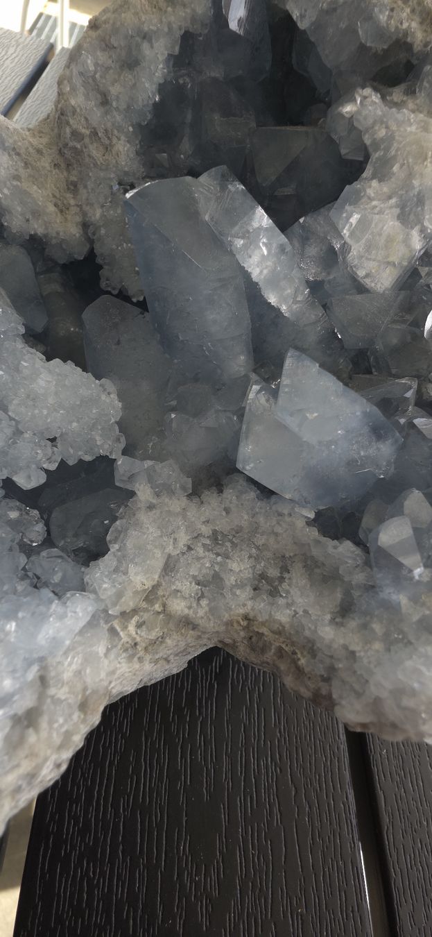 Mineralien & Heilsteine: Hellblauer Cölestin – Gebraucht aus Däniken SO von Cavansit 2