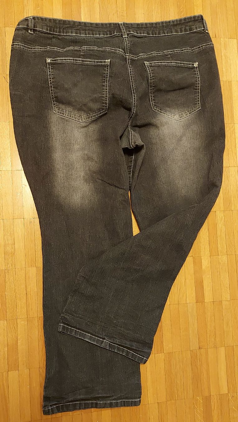 Jeans: Dollywood StretchJeans Paula, Gr. 24, dunkelgrau stonewashed – Usato da Birsfelden venduto da Randy-1 1