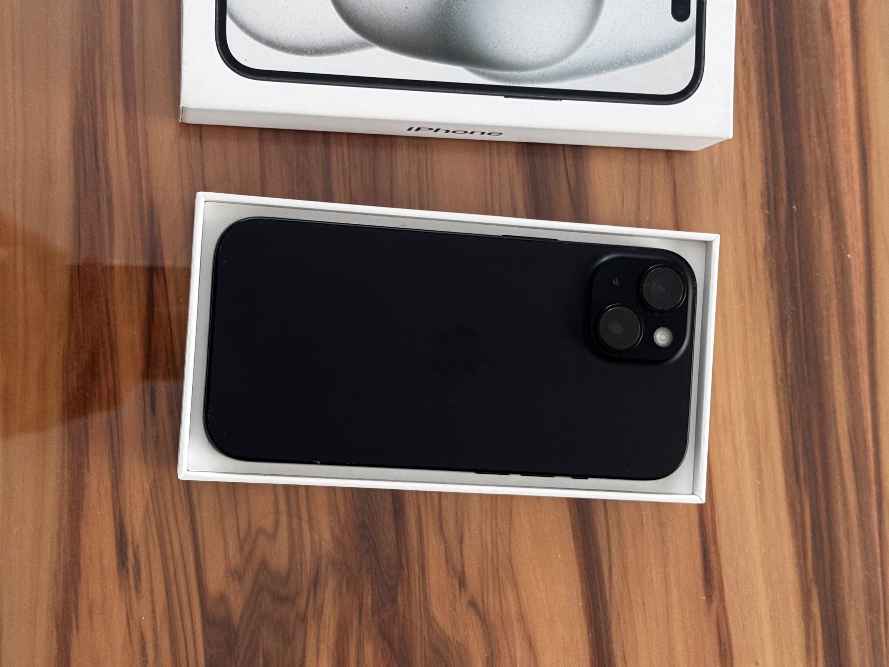 Apple Telefoni cellulari / Smartphones: iPhone 15 128 GB Schwarz – Usato da Riedt b. Erlen venduto da Rista225 1