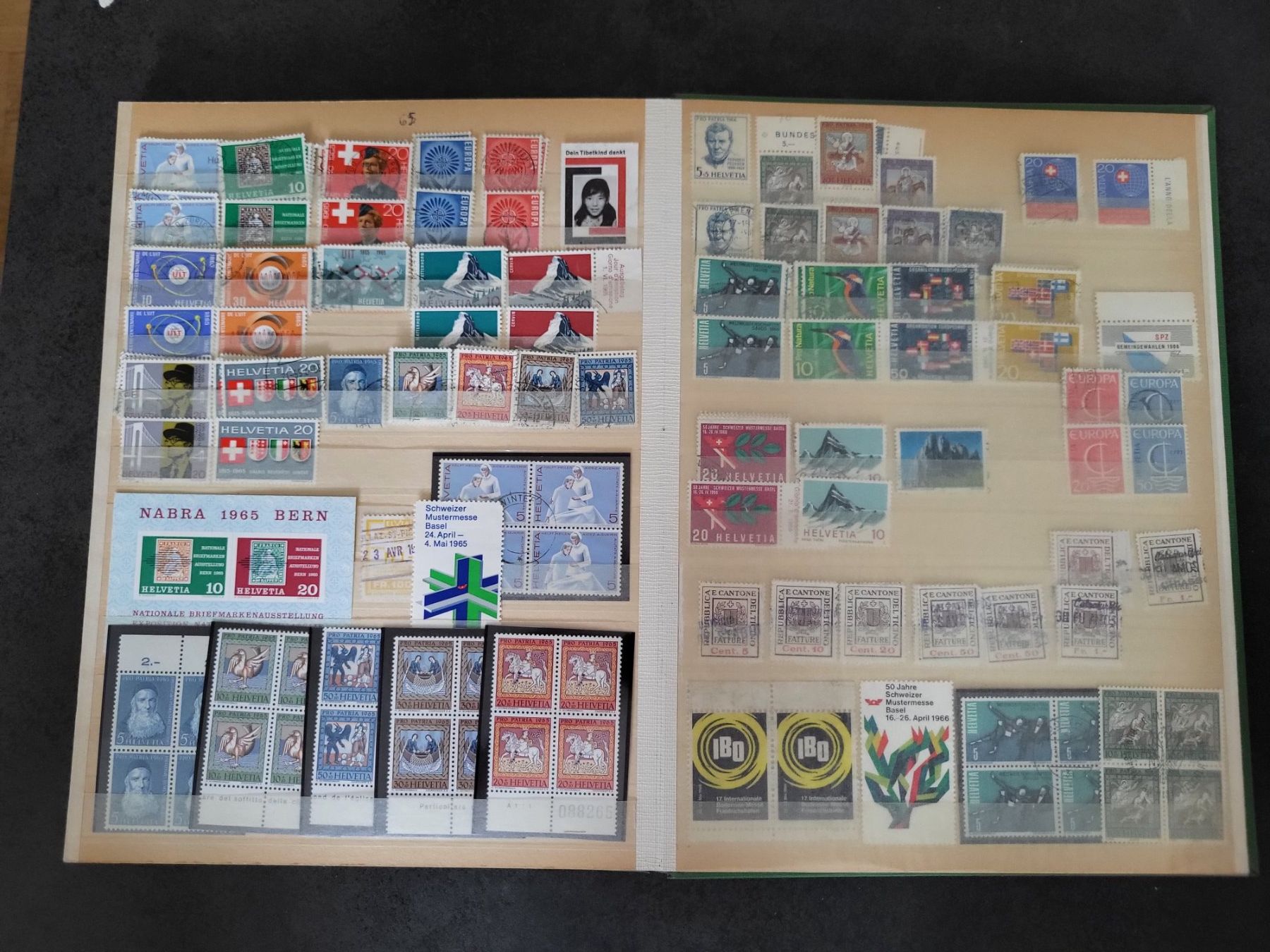 Alle Briefmarken: Sammlung Album - Schweiz – Gebraucht aus Rümlang von Turrin 8