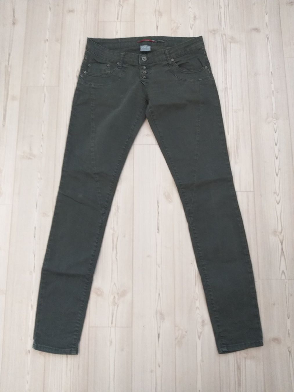 Please Jeans Jeans: Jeans PLEASE P68    Taille / Grosse S..... – Usato da Cossonay-ville venduto da Super-Price-Quality