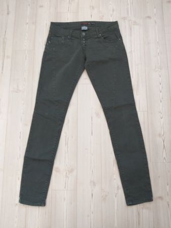 Jeans PLEASE P68    Taille / Grosse S.....