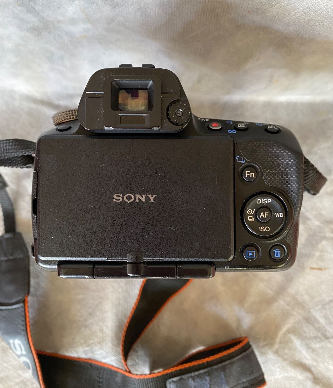 Sony Fotocamera: Sony Alpha a55 DSLR-A55V Digitalkamera – Usato da Wohlen b. Bern venduto da ber_ds2t 2