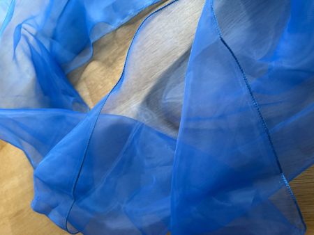 Eleganter, glänzender Foulard - Kräftiges Blau - wie neu