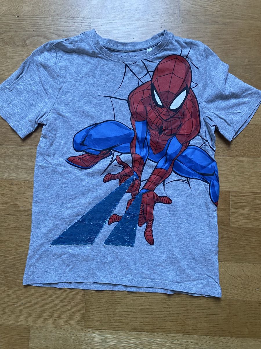 Camicie, T-shirt & Polo: Spiderman T-Shirt Gr.140 – Usato da Meggen venduto da mavmav 1