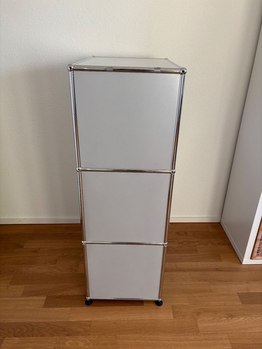 USM Regale: USM Haller Regal, grau – Gebraucht aus Olten von len_y9n7 5