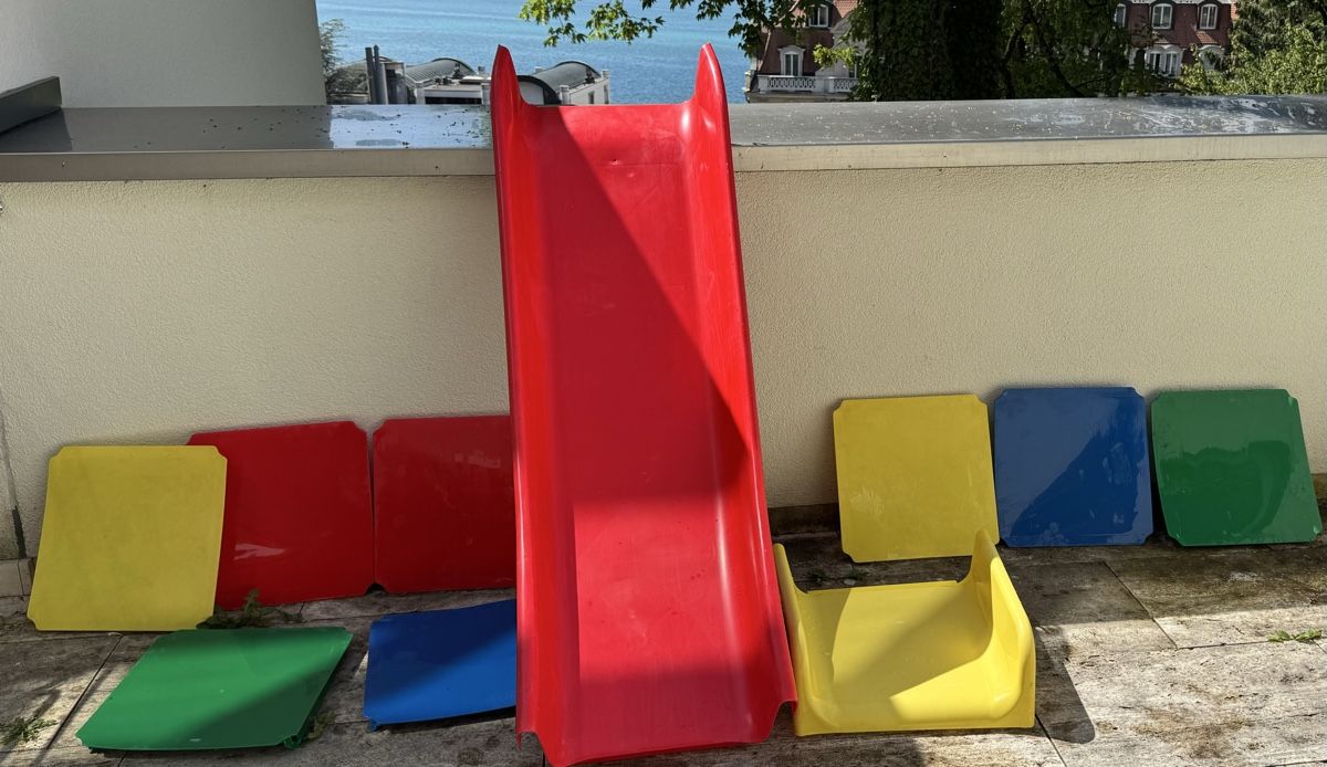 Scivoli: QUADRO  variables modulares Kletter- und Rutschgerüst – Usato da Luzern venduto da liederli 1