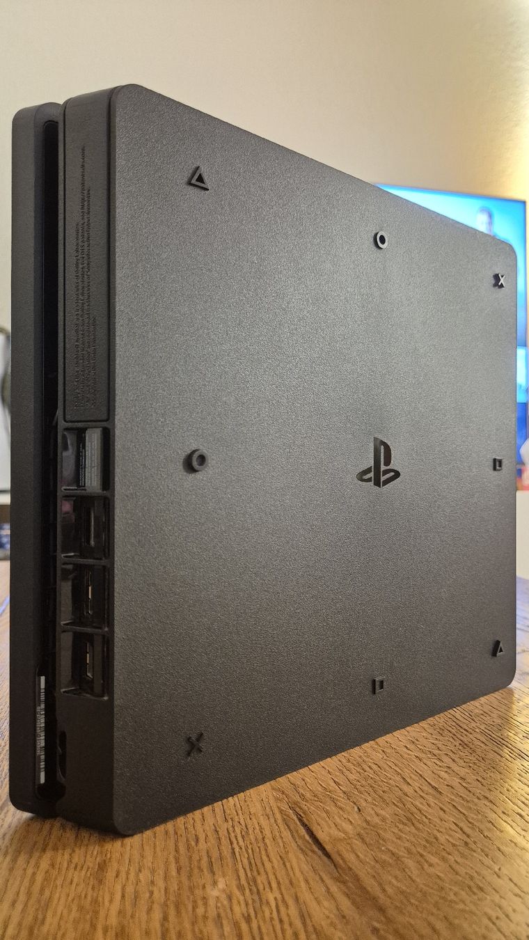 Sony Console: Sony PlayStation 4 Slim 500GB – Usato da Au SG venduto da AlenCompany 2