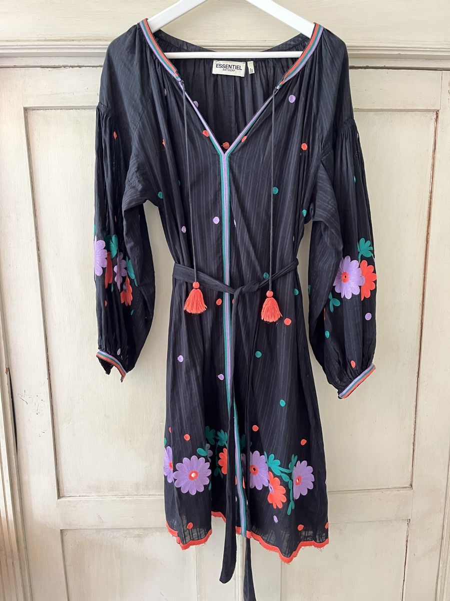 Essentiel Antwerp Kleider: ESSENTIEL ANTWERP Kleid Boho Gr. 38 – Gebraucht aus Küsnacht ZH von madrilena77
