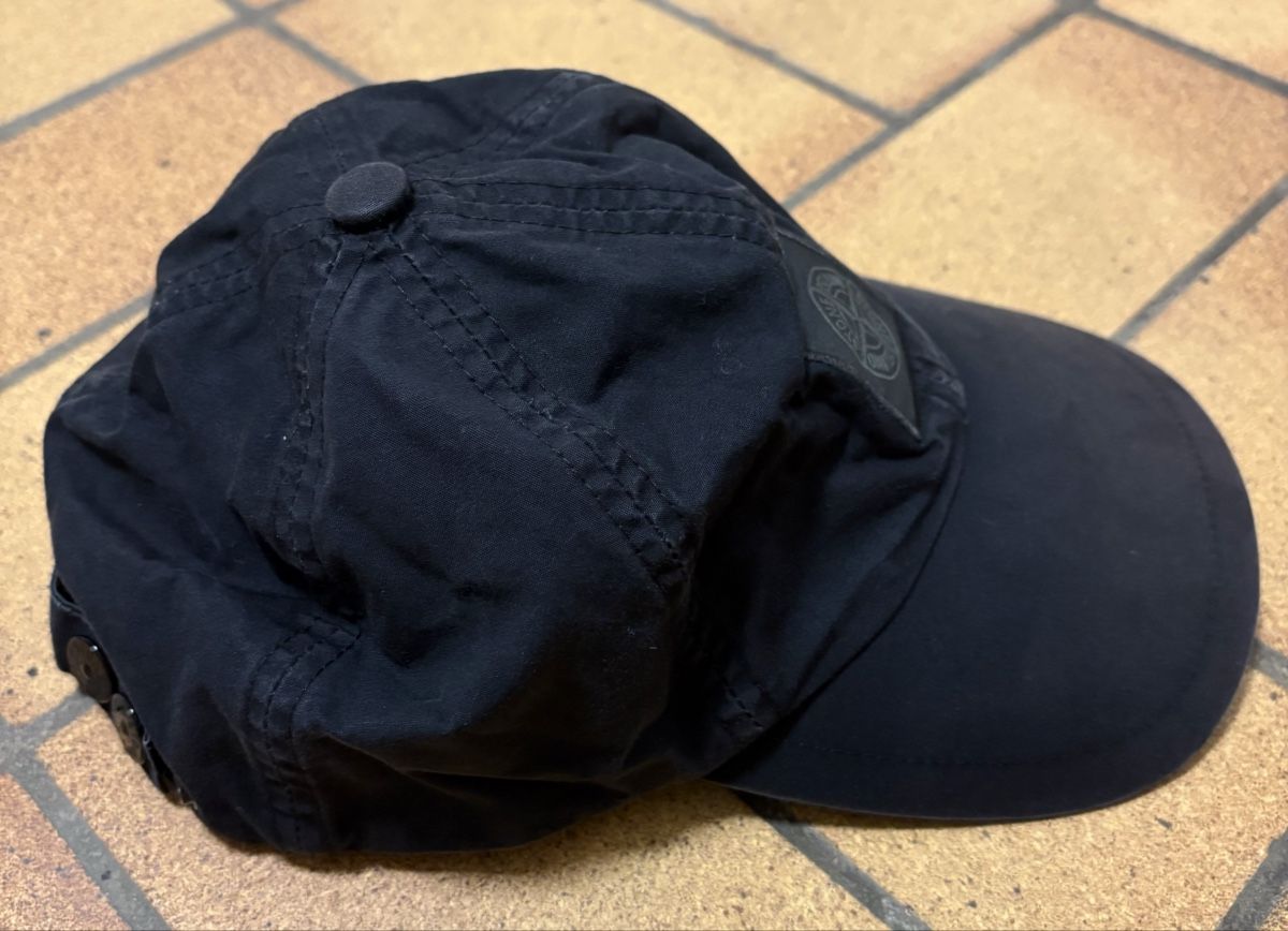 Stone Island Altro in  Abbigliamento & Accessori: Stone Island Cap – Usato da Basel venduto da jab_9lqd 1